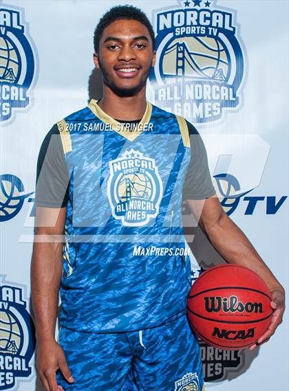 Thumbnail 1 in NorCal Sports All-Star Game (Bay Area vs. Sacramento) photogallery.