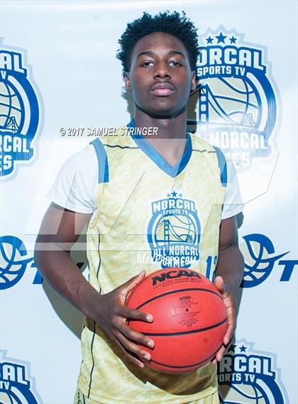Thumbnail 1 in NorCal Sports All-Star Game (Bay Area vs. Sacramento) photogallery.