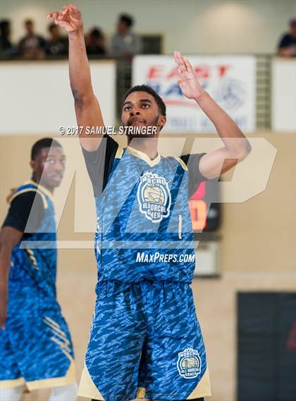 Thumbnail 3 in NorCal Sports All-Star Game (Bay Area vs. Sacramento) photogallery.