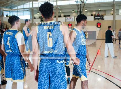 Thumbnail 2 in NorCal Sports All-Star Game (Bay Area vs. Sacramento) photogallery.