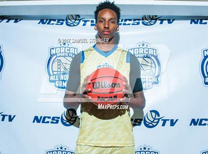 Thumbnail 2 in NorCal Sports All-Star Game (Bay Area vs. Sacramento) photogallery.