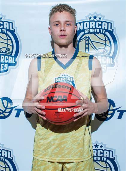 Thumbnail 1 in NorCal Sports All-Star Game (Bay Area vs. Sacramento) photogallery.