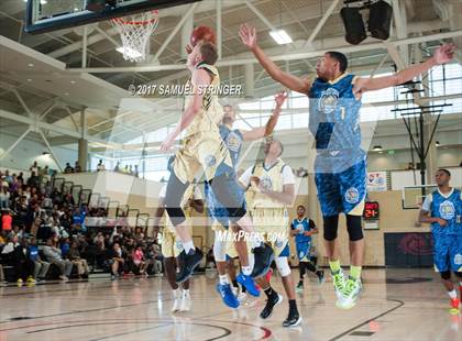Thumbnail 2 in NorCal Sports All-Star Game (Bay Area vs. Sacramento) photogallery.