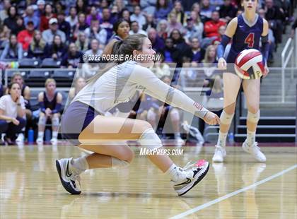 Thumbnail 2 in Dripping Springs vs. Tompkins (UIL 6A Final) photogallery.
