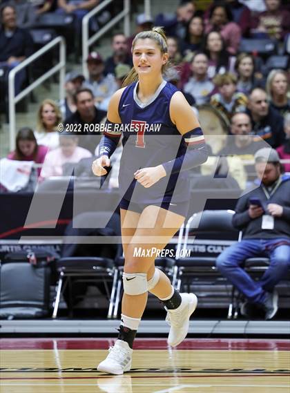 Thumbnail 2 in Dripping Springs vs. Tompkins (UIL 6A Final) photogallery.