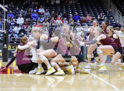 Thumbnail 3 in Dripping Springs vs. Tompkins (UIL 6A Final) photogallery.