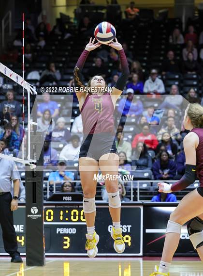 Thumbnail 1 in Dripping Springs vs. Tompkins (UIL 6A Final) photogallery.