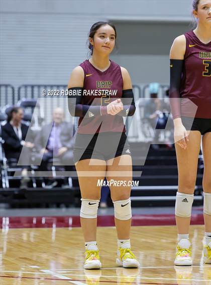 Thumbnail 2 in Dripping Springs vs. Tompkins (UIL 6A Final) photogallery.