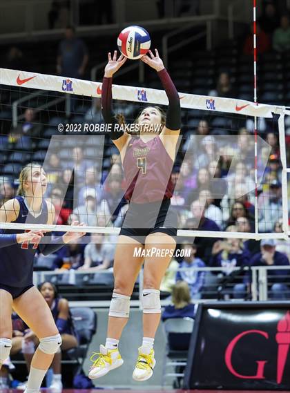 Thumbnail 1 in Dripping Springs vs. Tompkins (UIL 6A Final) photogallery.