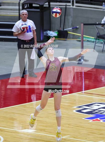 Thumbnail 3 in Dripping Springs vs. Tompkins (UIL 6A Final) photogallery.