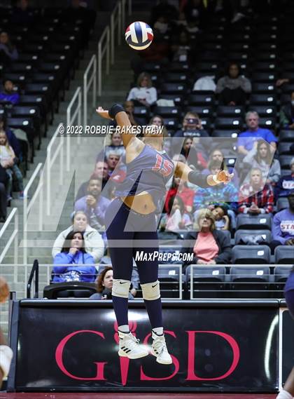 Thumbnail 1 in Dripping Springs vs. Tompkins (UIL 6A Final) photogallery.
