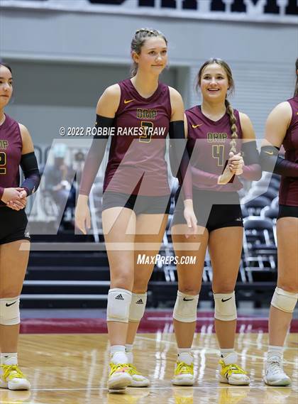 Thumbnail 3 in Dripping Springs vs. Tompkins (UIL 6A Final) photogallery.