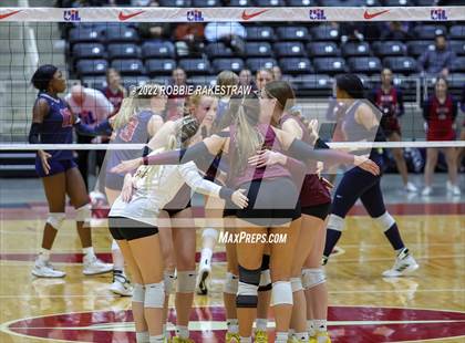 Thumbnail 3 in Dripping Springs vs. Tompkins (UIL 6A Final) photogallery.