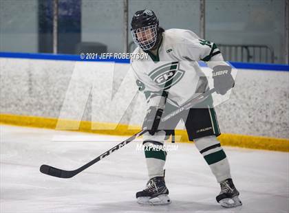 Thumbnail 1 in Forest Hills Central vs. Mattawan (MHSAA D3 Regional 1st Round Playoff) photogallery.