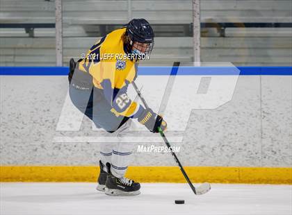 Thumbnail 3 in Forest Hills Central vs. Mattawan (MHSAA D3 Regional 1st Round Playoff) photogallery.