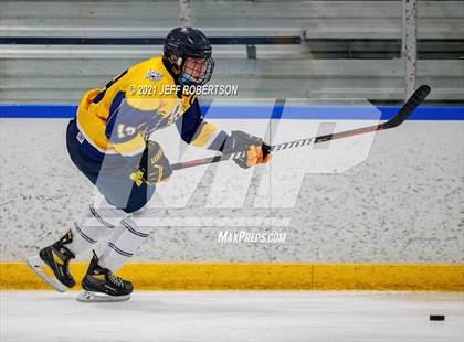 Thumbnail 1 in Forest Hills Central vs. Mattawan (MHSAA D3 Regional 1st Round Playoff) photogallery.