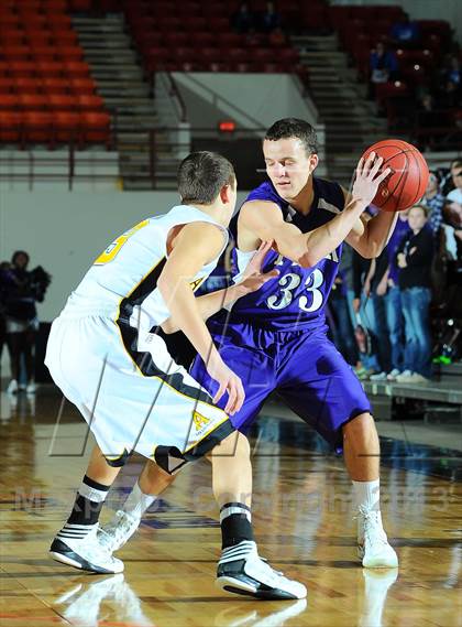 Thumbnail 1 in Piper vs. Andale (KSHSAA 4A  1st Round) photogallery.