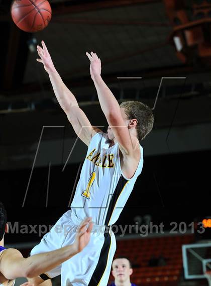 Thumbnail 2 in Piper vs. Andale (KSHSAA 4A  1st Round) photogallery.