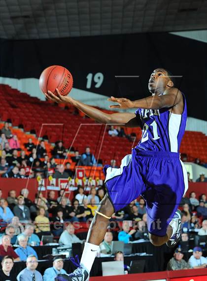 Thumbnail 1 in Piper vs. Andale (KSHSAA 4A  1st Round) photogallery.
