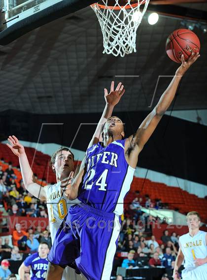 Thumbnail 2 in Piper vs. Andale (KSHSAA 4A  1st Round) photogallery.
