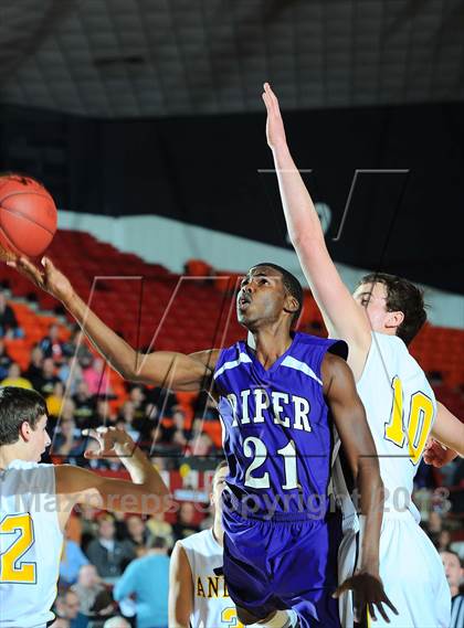 Thumbnail 3 in Piper vs. Andale (KSHSAA 4A  1st Round) photogallery.