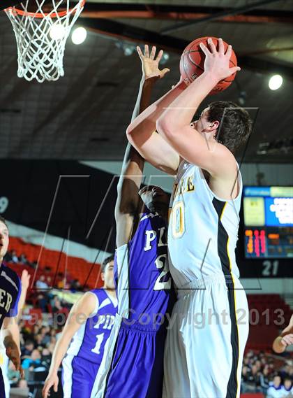 Thumbnail 3 in Piper vs. Andale (KSHSAA 4A  1st Round) photogallery.