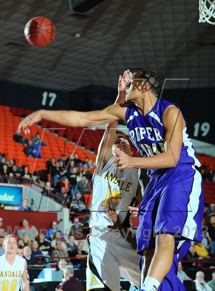 Thumbnail 1 in Piper vs. Andale (KSHSAA 4A  1st Round) photogallery.