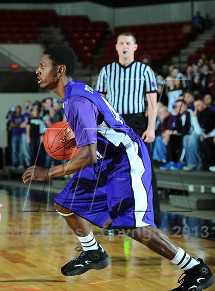 Thumbnail 1 in Piper vs. Andale (KSHSAA 4A  1st Round) photogallery.