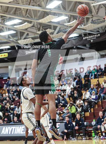 Thumbnail 3 in La Lumiere vs. AZ Compass (Spalding Hoophall Classic) photogallery.