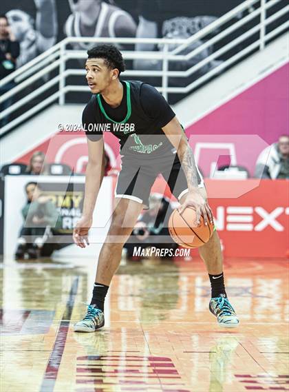 Thumbnail 2 in La Lumiere vs. AZ Compass (Spalding Hoophall Classic) photogallery.