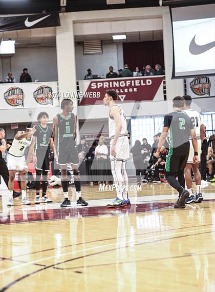 Thumbnail 2 in La Lumiere vs. AZ Compass (Spalding Hoophall Classic) photogallery.