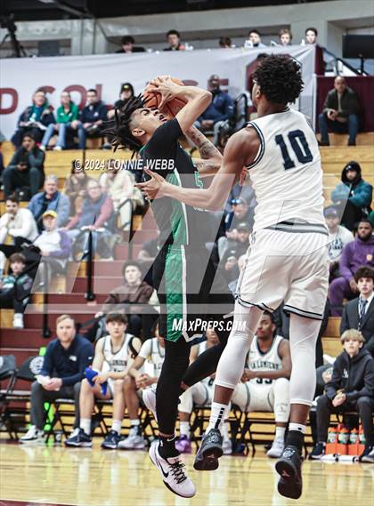 Thumbnail 3 in La Lumiere vs. AZ Compass (Spalding Hoophall Classic) photogallery.