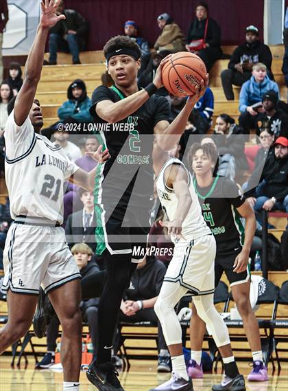 Thumbnail 1 in La Lumiere vs. AZ Compass (Spalding Hoophall Classic) photogallery.