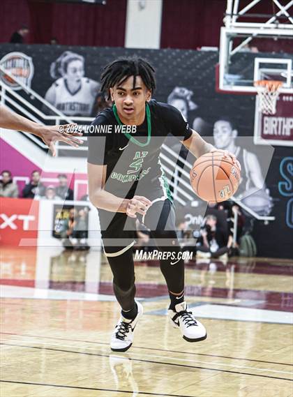Thumbnail 2 in La Lumiere vs. AZ Compass (Spalding Hoophall Classic) photogallery.