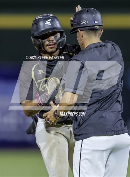 Thumbnail 3 in Benson vs Tombstone AIA 2A Championship (Semifinal) photogallery.