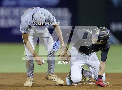 Thumbnail 3 in Benson vs Tombstone AIA 2A Championship (Semifinal) photogallery.