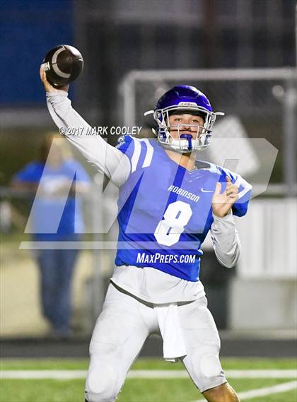 Thumbnail 2 in Connally @ Robinson photogallery.