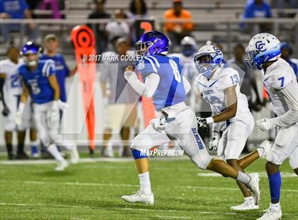 Thumbnail 2 in Connally @ Robinson photogallery.