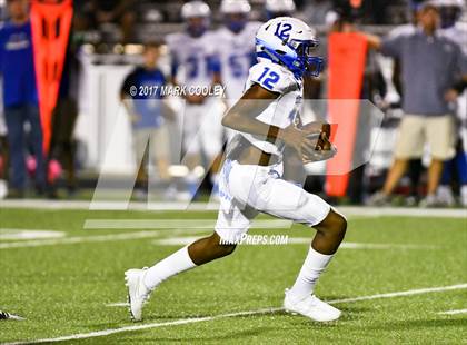 Thumbnail 2 in Connally @ Robinson photogallery.