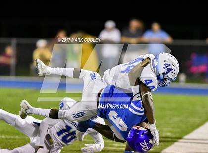 Thumbnail 2 in Connally @ Robinson photogallery.