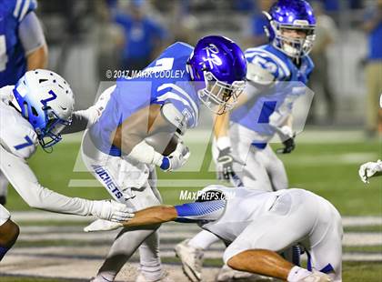 Thumbnail 2 in Connally @ Robinson photogallery.