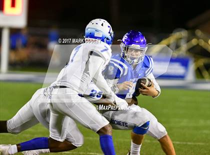 Thumbnail 3 in Connally @ Robinson photogallery.