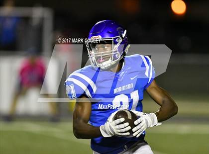 Thumbnail 3 in Connally @ Robinson photogallery.