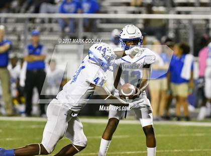 Thumbnail 2 in Connally @ Robinson photogallery.