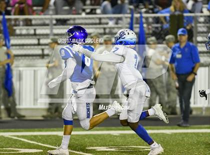 Thumbnail 2 in Connally @ Robinson photogallery.