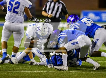 Thumbnail 3 in Connally @ Robinson photogallery.