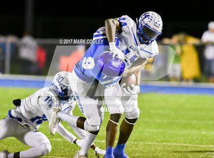 Thumbnail 2 in Connally @ Robinson photogallery.
