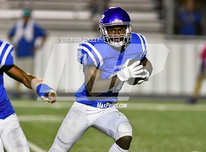 Thumbnail 1 in Connally @ Robinson photogallery.