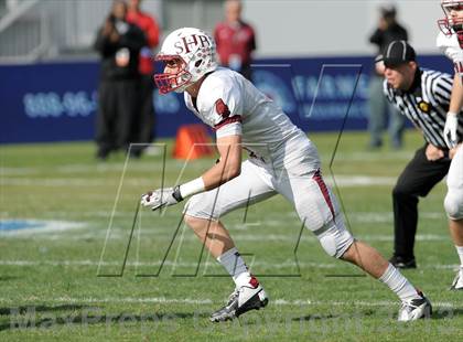Thumbnail 2 in Corona del Mar vs. Sacred Heart Prep (CIF State D3 Final) photogallery.