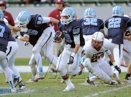 Thumbnail 3 in Corona del Mar vs. Sacred Heart Prep (CIF State D3 Final) photogallery.